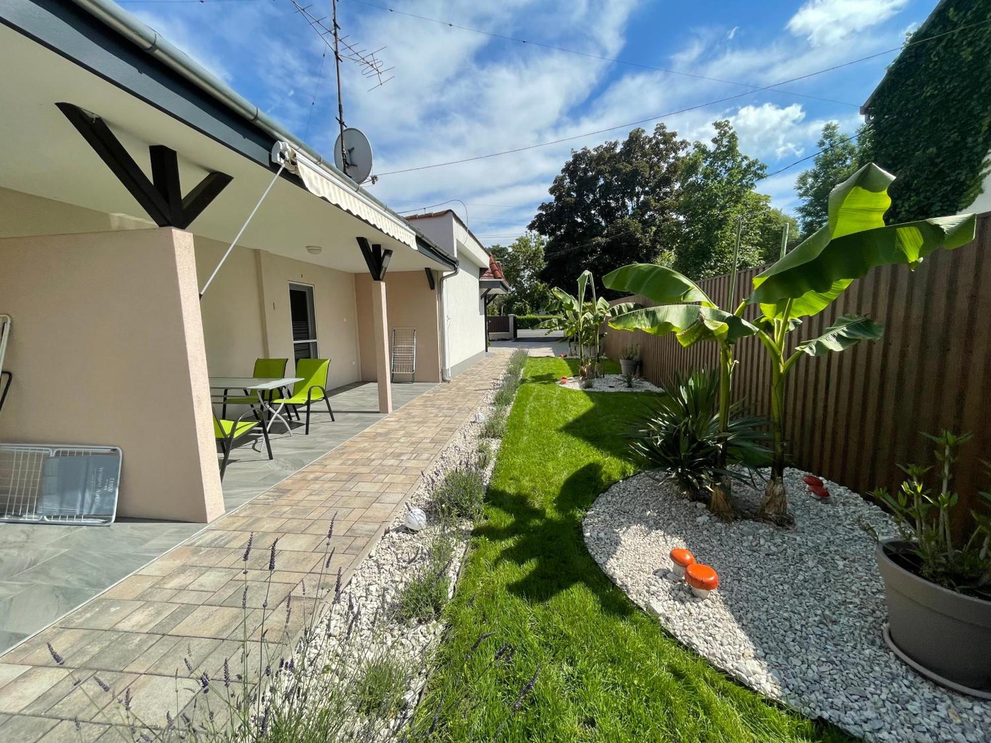 Tutti Apartman Балатонлелле Экстерьер фото